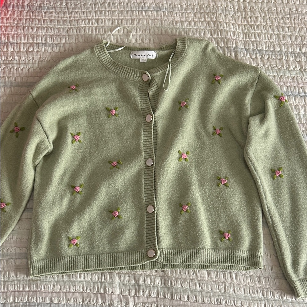 Pastel Green Embroidered Floral Button-Front Cardigan
